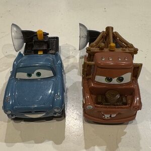 4 PC - Disney Pixar Cars 2 Spy Character Toy Bundle - Mater & Finn McMissile